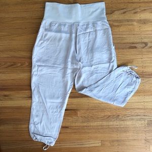 Cream/white Lululemon Pants size 4